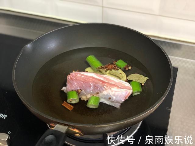 青蒜|色香味俱全的回锅肉,简单易上手,肥而不腻下饭美味