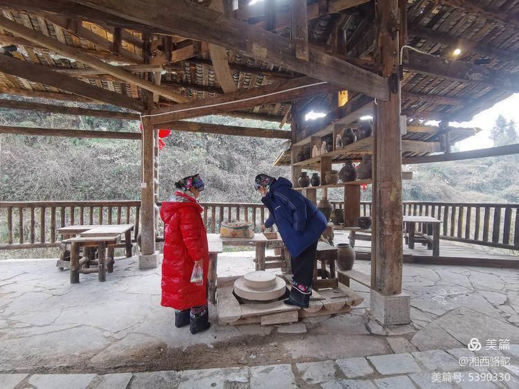 神秘湘西过大年：做客国茶村