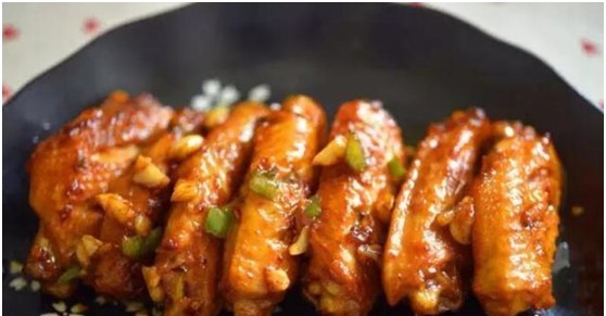 精选几道经典家常美食，荤素兼具，家人很喜欢，宴客亲朋也不错