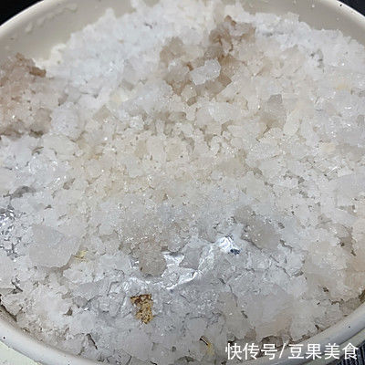 盐焗鸡粉|简单易做客家盐焗鸡（盐焗鸡翅）