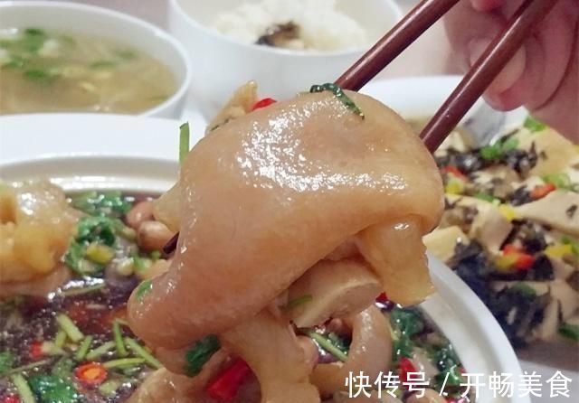 猪蹄有更好吃又快手的做法,别再傻傻的红烧猪蹄了,此做法倍好吃