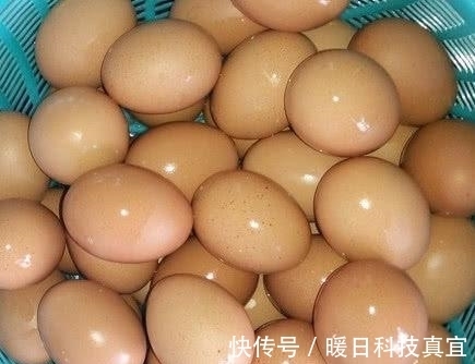 咸鸡蛋|70岁老奶奶教大家腌鸡蛋, 鸡蛋个个流油又起沙, 原来就差这一步