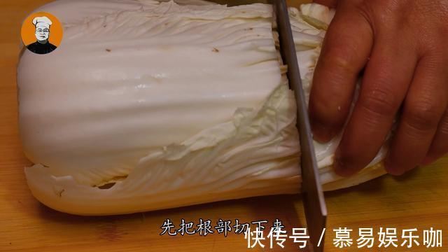 白菜|白菜和五花肉学会这样做，营养又解馋，连吃三天不会腻