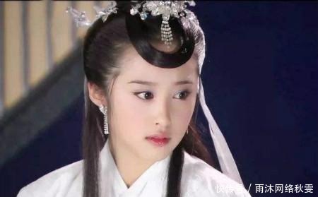 颇受|她是汉武帝之女，颇受汉武帝宠爱，却因巫蛊之祸被腰斩