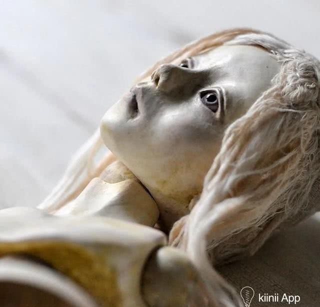 玩偶|活跃于日本和海外的奇葩艺术家:圣洁与残缺并在的人形玩偶