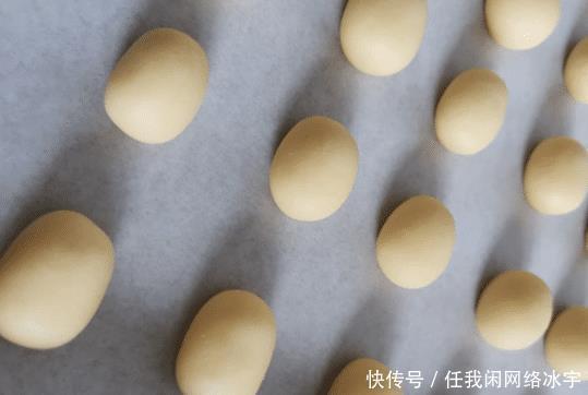 小馒头|做一款熊熊小小酥，外观可爱又精致，和小馒头一个味道！