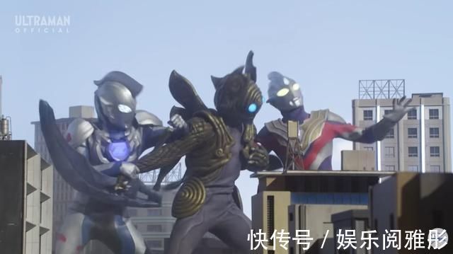 武器|特利迦奥特曼:巴罗萨偷新武器,赛罗20大刀来袭,泽塔回归变大哥