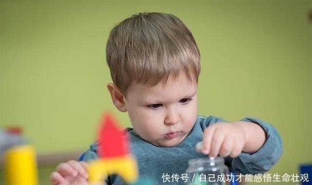 家长|又一个2岁孩子去世，亲戚这么逗孩子，家长要阻止，不是闹着玩的