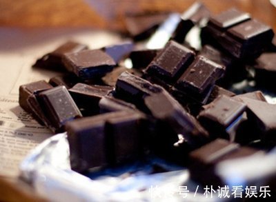 刮油清脂|4种让你暴瘦的零食,睡前吃一口,刮油清脂,你拥有“蚂蚁腰”