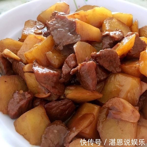 美食|教你土豆烧肉的家常做法，简单方便，又解馋，孩子隔三差五吵着要