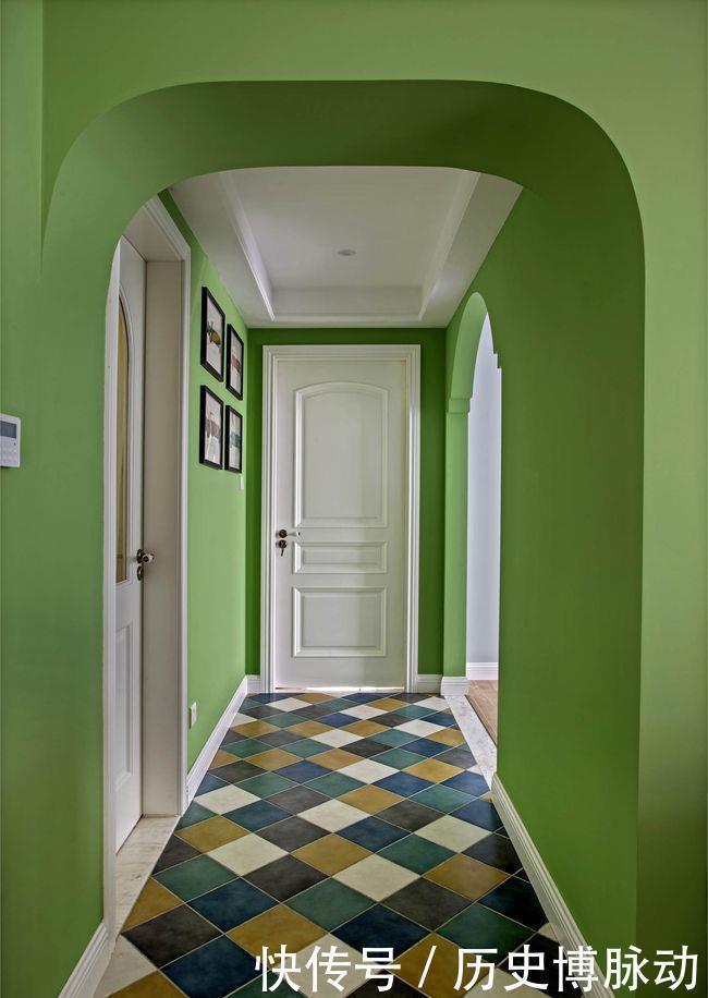 耐用|瓷砖踢脚线已过时,当下流行5种踢脚线实用又漂亮,适合各种风格