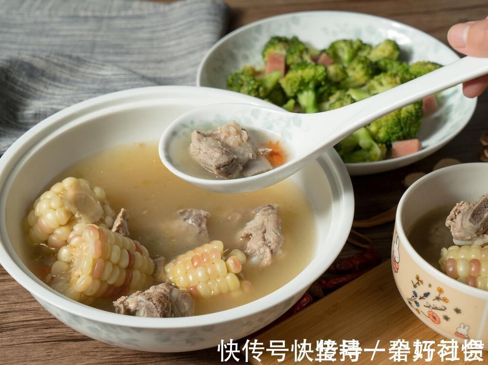 骨头汤|最“补钙”的不是牛奶而是1物,每天吃两口,补钙质,孩子长个快