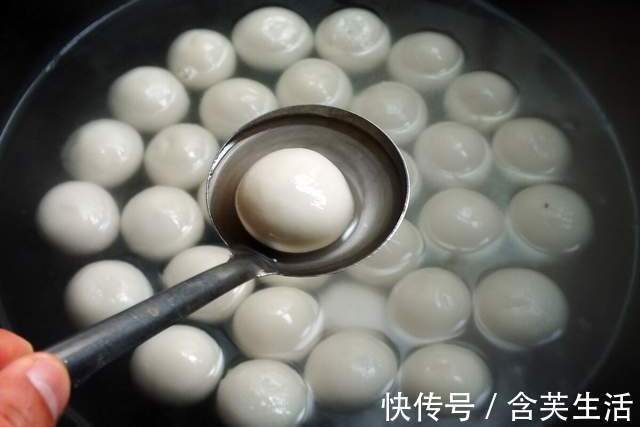 馅料|煮汤圆不要再水开下锅了,牢记3个重要技巧,汤圆个个软糯不破皮