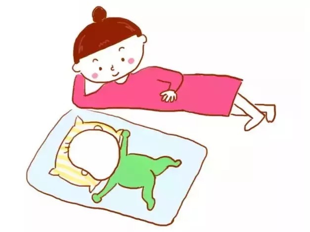 宝宝睡觉有这4个动作，说明大脑发育好，全都占的偷偷乐吧