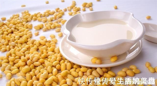 护肤|女人护肤抗衰老,多吃三种“黄体酮”,调节内分泌,保持激素平衡