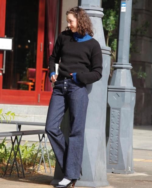 毛衣当季的时刻，用5个方式营造时髦感，穿得洋气又精致