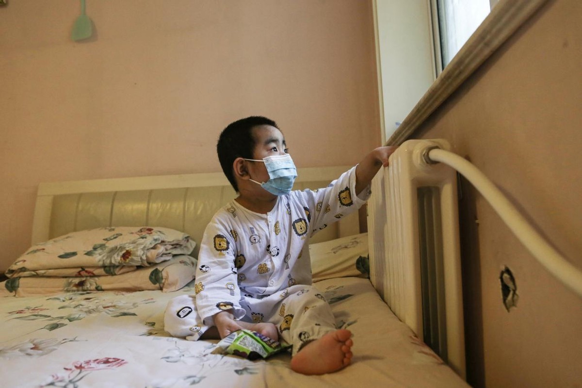 母亲|孩子患重症期间母亲发现自己怀孕,无奈忍痛做出抉择弃小保大