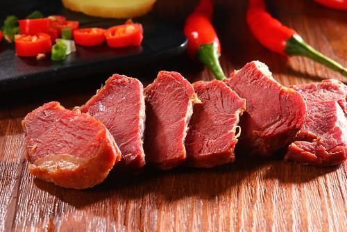 吃肉|年龄越大,越要多吃肉?医生提醒:到了50岁后,2种肉不妨多吃点