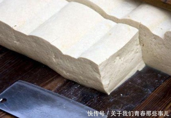 上当|买豆腐时,这3种白送都不能要,老板宁愿扔掉也不吃,别再上当了