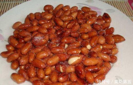 流失|油炸花生米是爱喝酒人的宝贝,可吃的越多,你健康流失越多