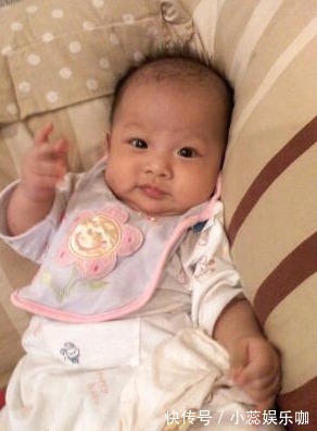 误区|“常抱着”和“多躺着”两种带娃方式,哪种更好?长大后区别明显