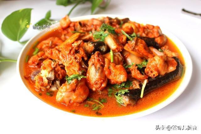 清蒸银鲳鱼|中秋家宴,分享10道硬菜做法,有肉有鱼有海鲜,赶紧收藏试试