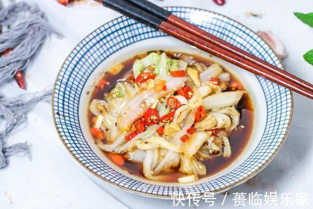 健康|人到中年，不妨多吃以下食物，刮油消脂，清热排毒，谁吃谁健康