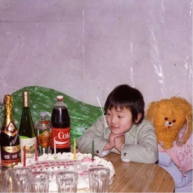 回忆杀&法国艺术家花7年,拯救85万张中国老照片,每张都是回忆杀