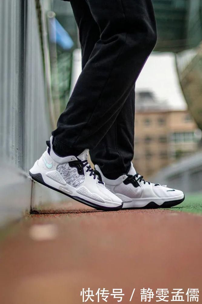 低估|提前俩月上脚!这款 Nike 恐成「年度黑马」,不该被低估!