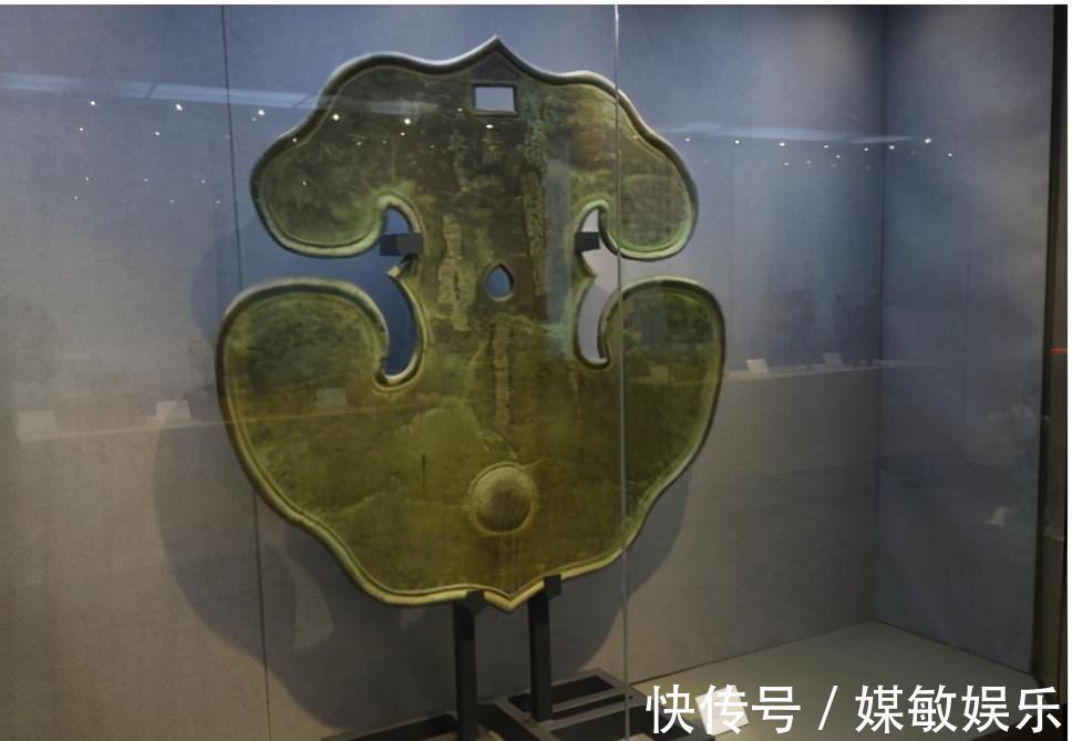 云板|1955年，辽宁一小学敲铃用的铁块，被专家发现：30年了，终于找到了