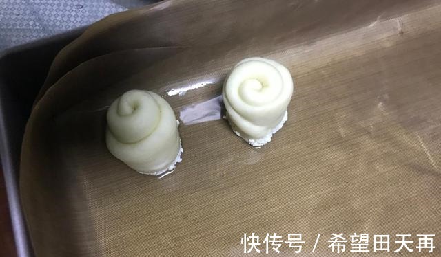 烤箱|孩子马上快开学,早餐匆忙,学会这款主食,做1次吃3天,补足营养!