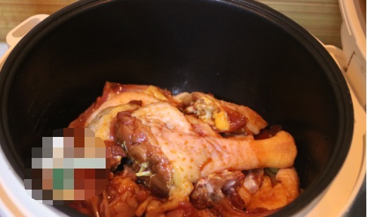 家人都爱吃这菜,贵是贵点,鲜香味美,煮一锅都不够吃