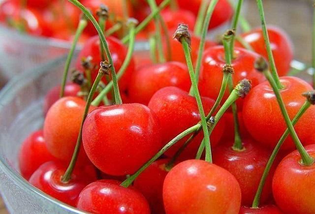 沫沫|怀孕两个月腹痛,被诊为“先兆流产”,医生这3种水果孕妈少吃