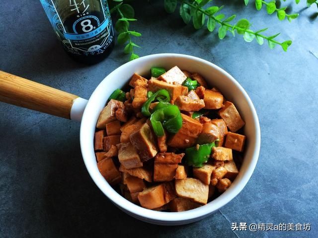 天冷，建议多吃这道家常菜，简单一炒好吃又营养，还不用担心长肉