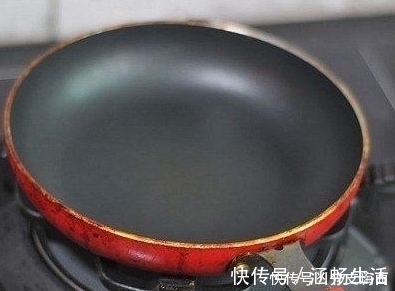 天没亮就起床做早餐，老公吃了一盘，上班带5个，同事非说我买的