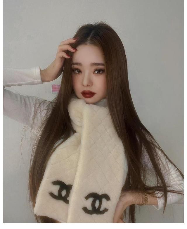 宋智雅因穿假货被韩国网友开除国籍!讽刺她是中国人?