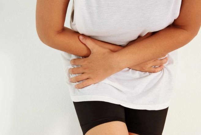 身体3处“发干”,未必是缺水所致,或许是“它”在作祟