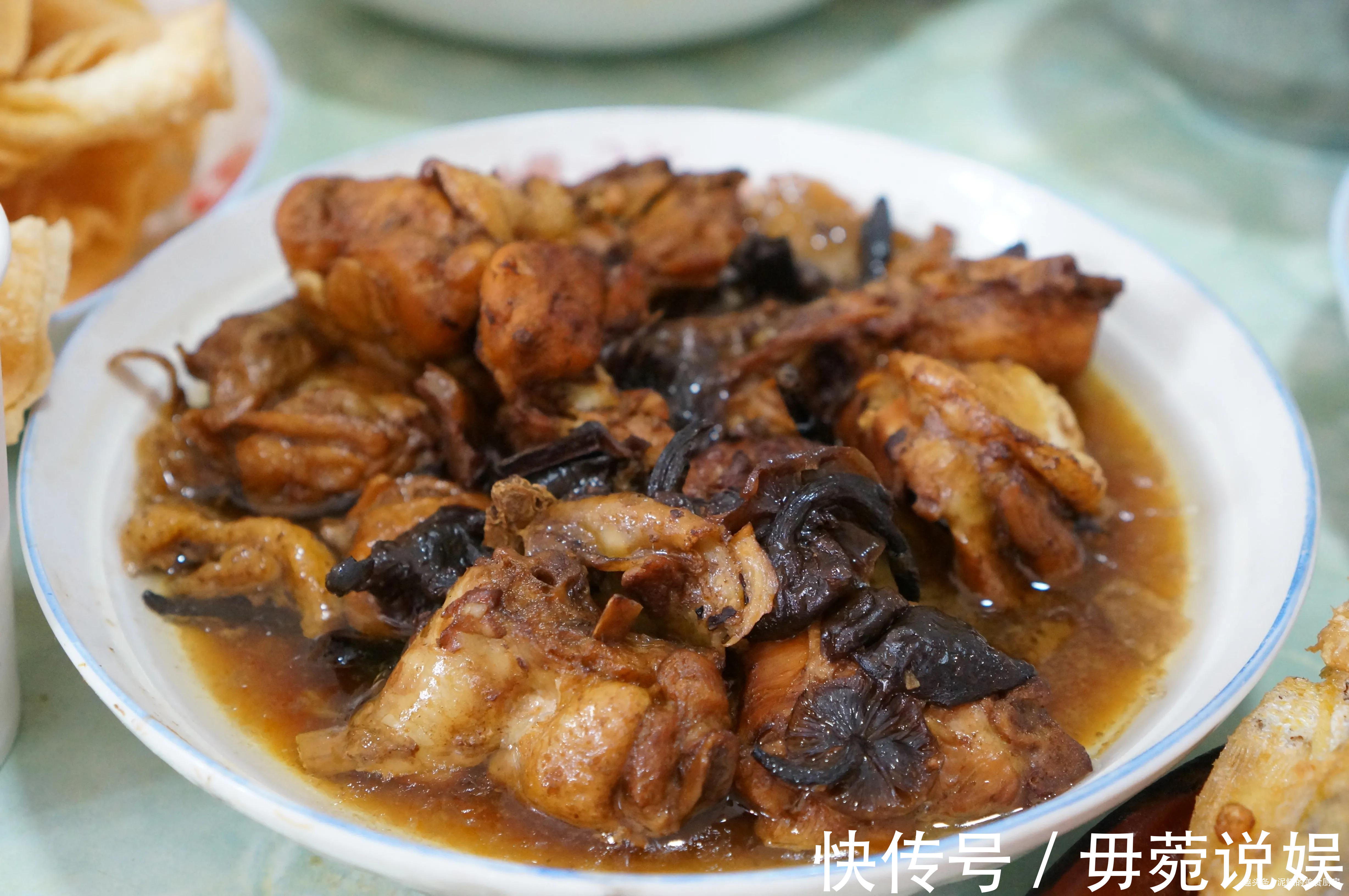 家宴|晒晒妈妈家的家宴，16道菜，荤素搭配太丰盛，网友不胖才怪