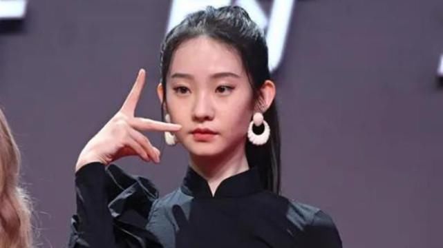 出道|太难了硬糖少女现场生图又被吐槽,连黄子韬都看不下去了