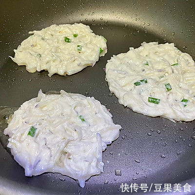 萝卜|#东古家味美食#萝卜这样做的饼好吃了