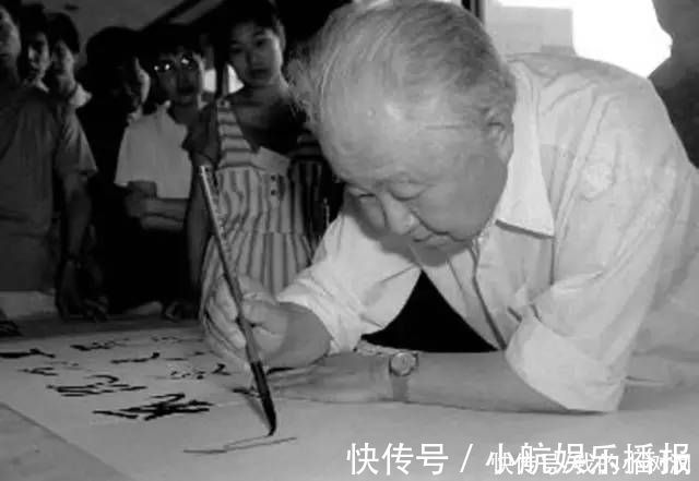 书法|动态平衡：怎样破解王羲之书法“似奇反正”的秘密？