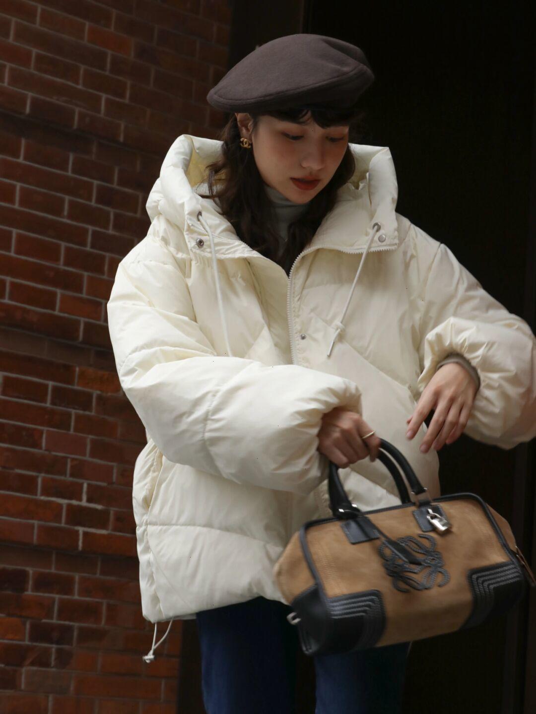 高领|被这组时髦洋气的羽绒服搭配折服了,保暖时髦,大家可以照搬