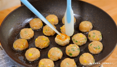 鸡胸肉|藜麦秋葵鸡肉饼