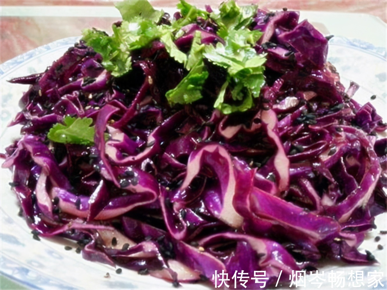 食物|女性推荐常吃3种食物,美容养生,延缓衰老,有益身体健康