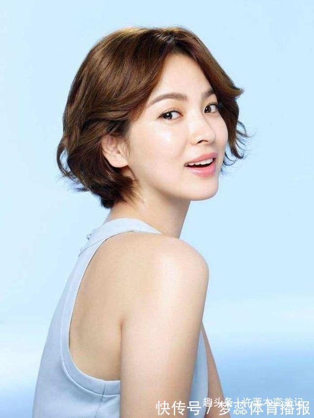 显老 无论奔几的女人,这3款显老发型尽量别弄,不仅像大妈还很伤发!