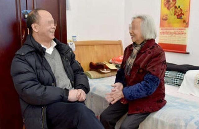 小郑|“假丁克”逐渐开始流行,三个现实问题却让人不可忽视,真可悲!