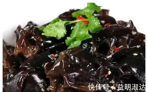 常吃|长寿老人告诉你,女性常吃3种食物,排毒清肠,早吃早受益