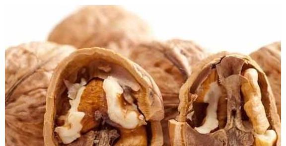 大脑|最适合孕妇的10种健康零食,对宝宝大脑发育好,出生后也会很聪