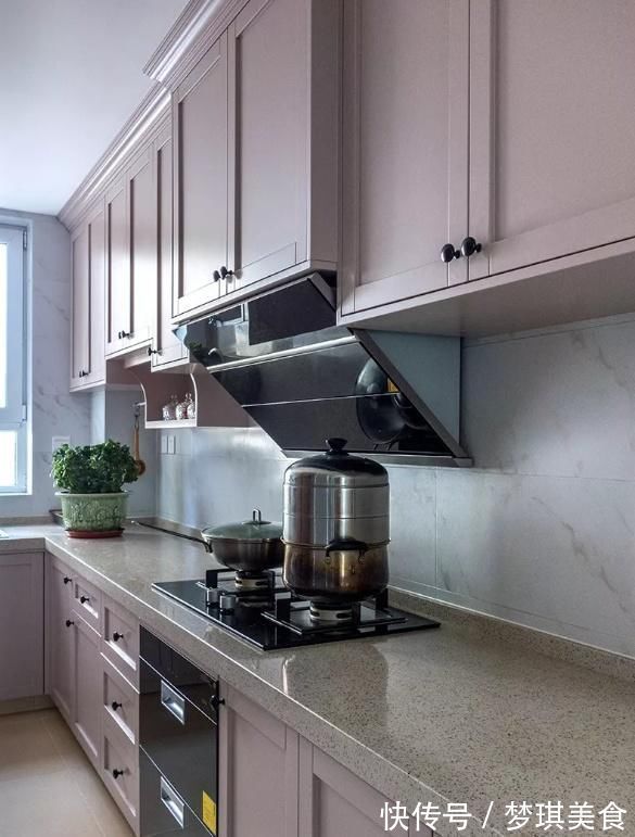 宽敞|媳妇坚持餐厅砌“半堵墙”,完工才知睿智,全屋漂亮极了,晒晒