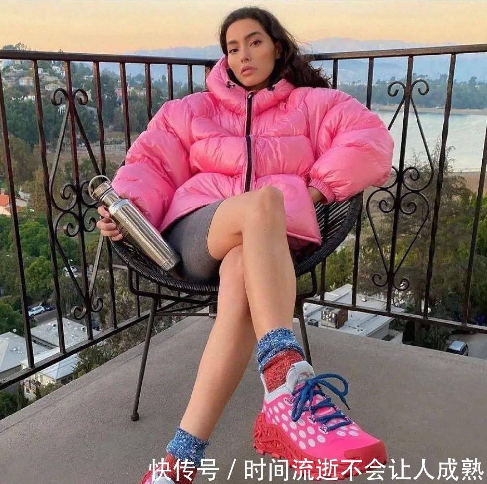 破圈的「巢鞋」,对运动品牌究竟意味着什么?